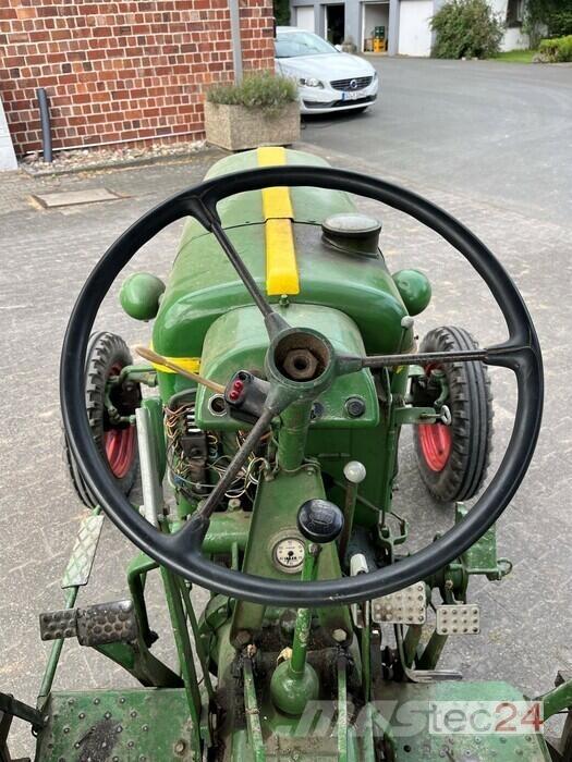 Deutz-Fahr F2 L612/5 Трактори