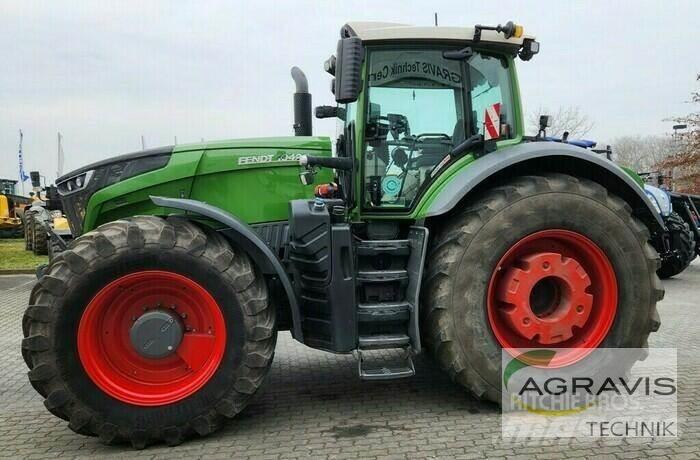 Fendt 1042 VARIO S4 Трактори