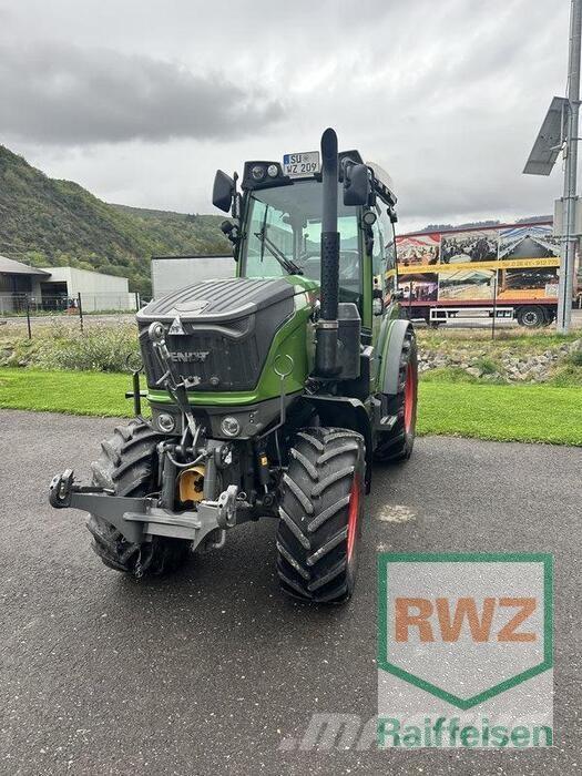 Fendt 209 V Vario Gen3 Трактори
