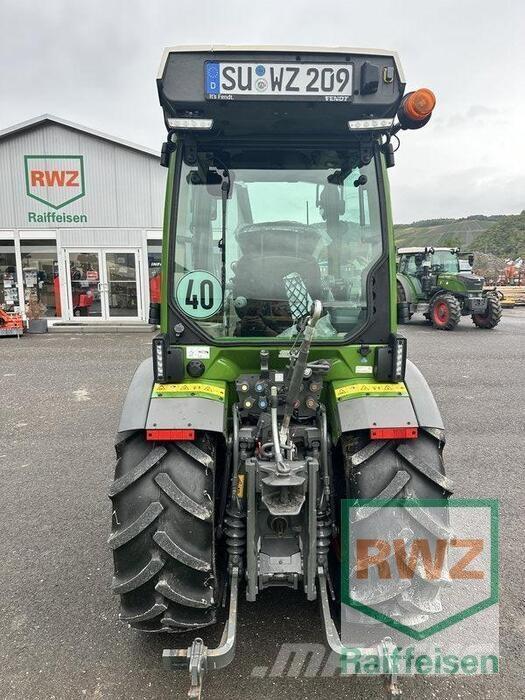 Fendt 209 V Vario Gen3 Трактори