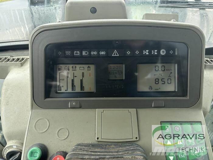 Fendt 415 VARIO TMS Трактори