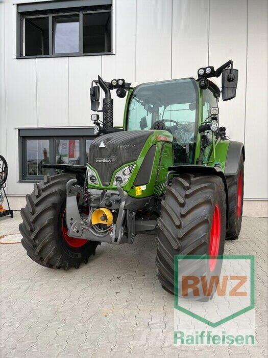 Fendt 516 Vario Трактори