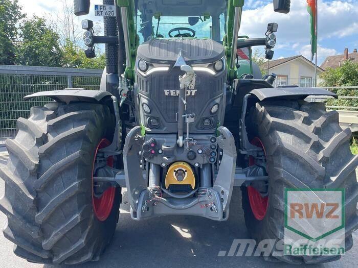 Fendt 620 Vario Трактори