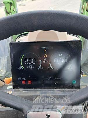 Fendt 716 POWER Трактори