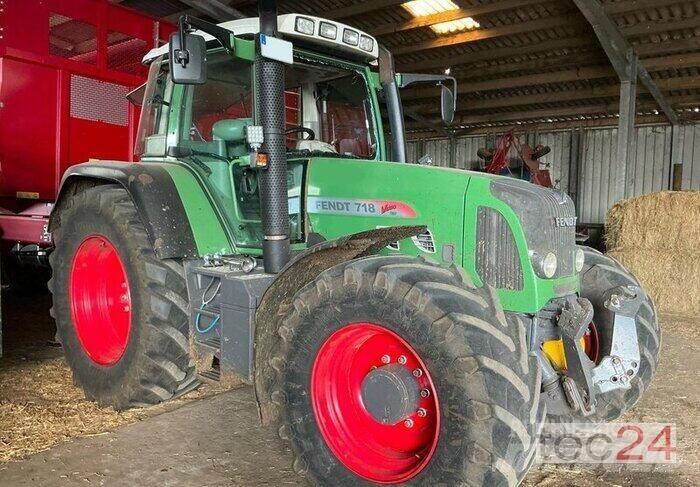 Fendt 718 Com3 Трактори