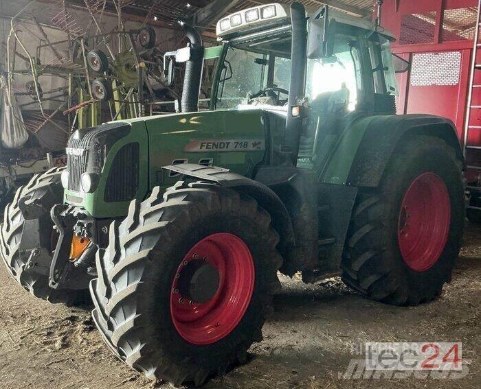 Fendt 718 Com3 Трактори