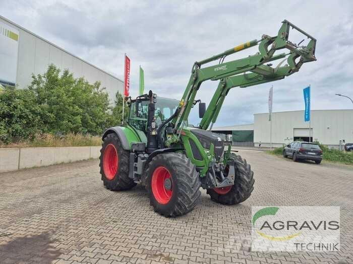 Fendt 718 VARIO S4 Трактори