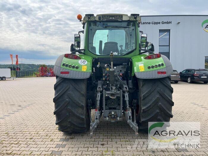 Fendt 718 VARIO S4 Трактори