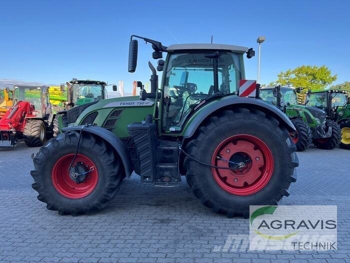 Fendt 720 VARIO S4 Трактори