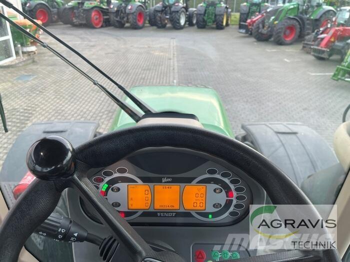 Fendt 724 VARIO SCR Трактори