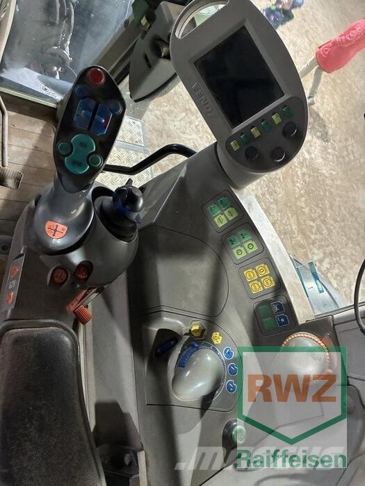 Fendt 818 Vario Трактори