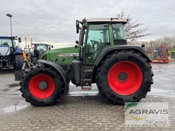 Fendt 820 VARIO Dummy Трактори