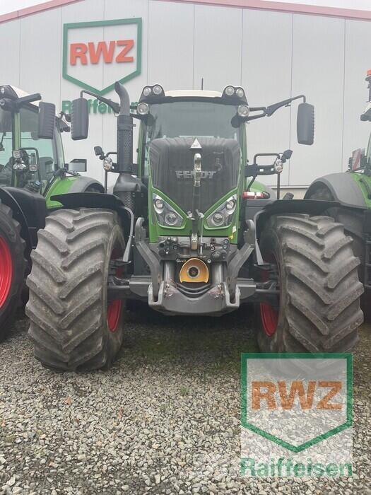 Fendt 826 Vario Трактори