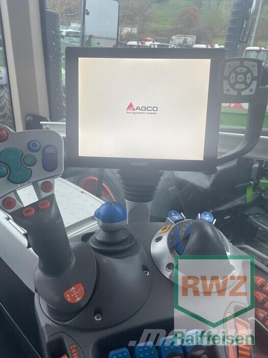 Fendt 826 Vario Трактори