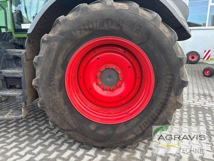 Fendt 826 VARIO S4 Трактори