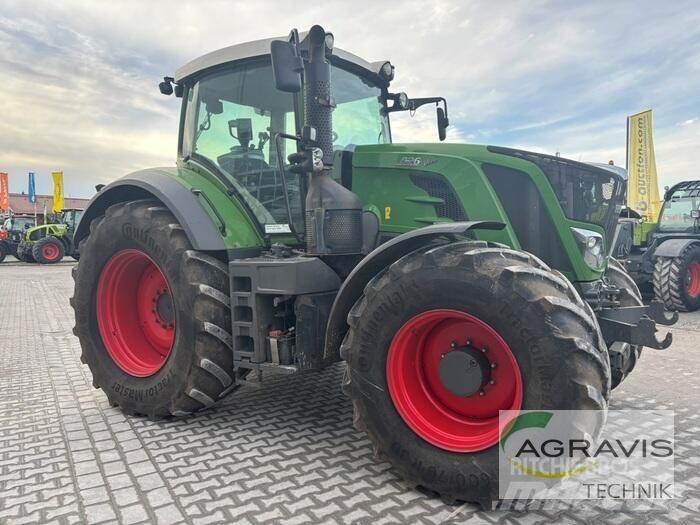 Fendt 826 VARIO S4 Трактори