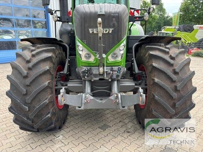 Fendt 826 VARIO S4 Трактори