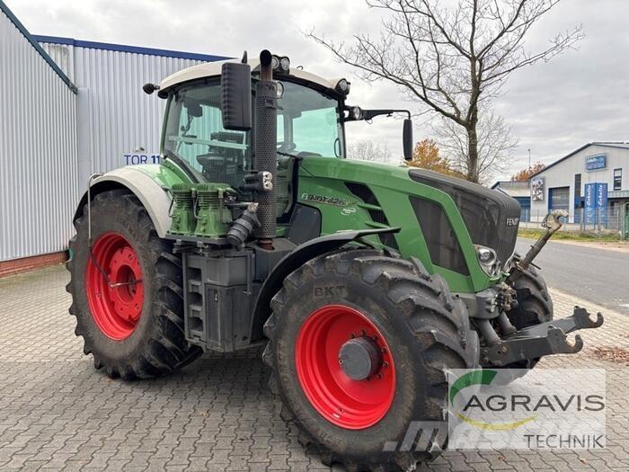 Fendt 826 VARIO SCR Трактори