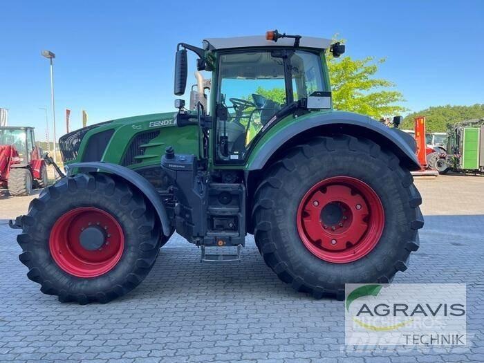 Fendt 828 VARIO S4 Трактори