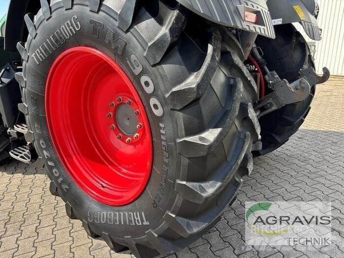 Fendt 828 VARIO S4 Трактори