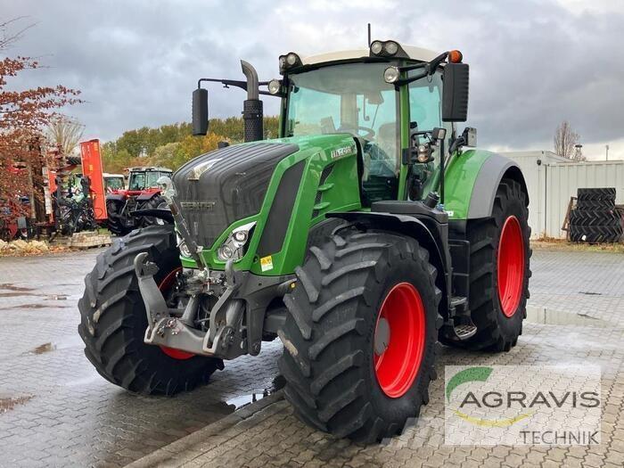 Fendt 828 VARIO S4 Трактори