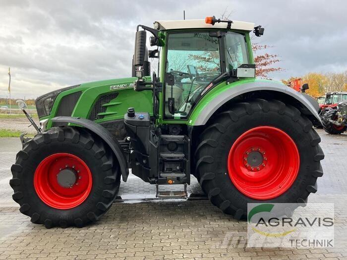 Fendt 828 VARIO S4 Трактори