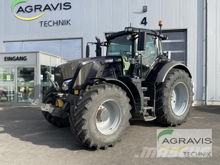 Fendt 828 VARIO S4 Трактори