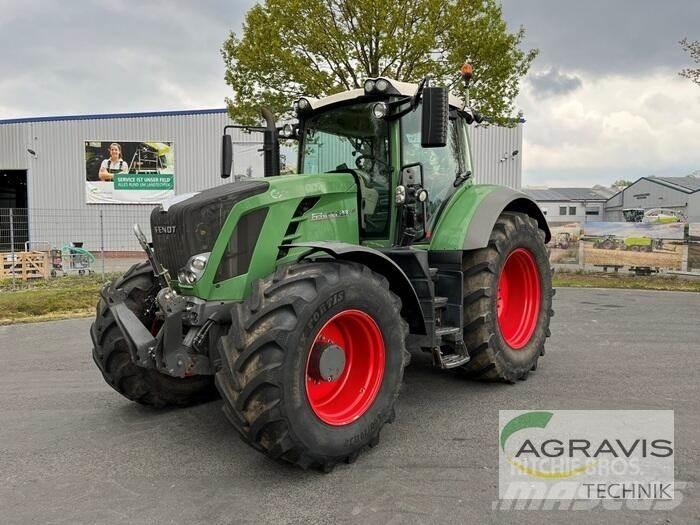 Fendt 828 VARIO SCR Трактори