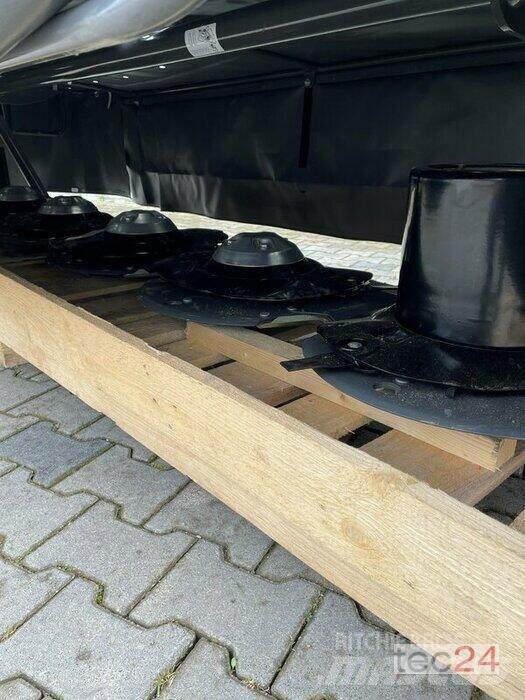 Fendt Slicer 320P Косачки