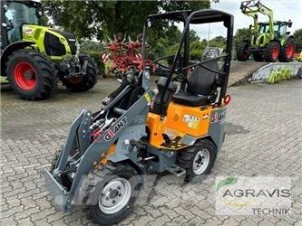 GiANT G1200 Колесни товарачи