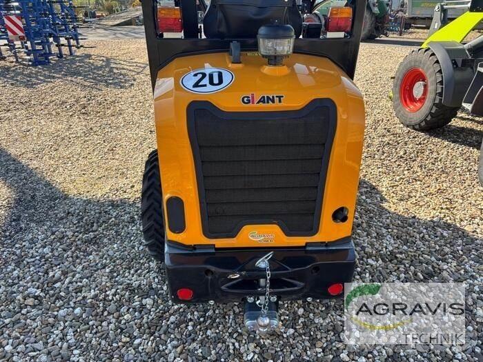 GiANT G2300 HD Колесни товарачи