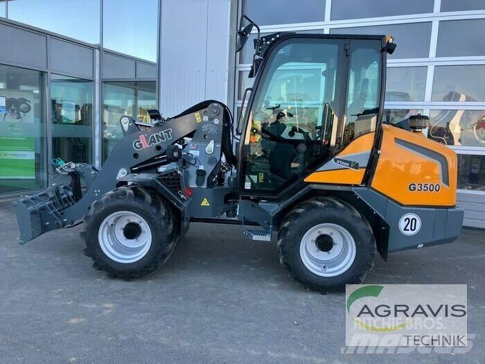 GiANT G3500 Колесни товарачи