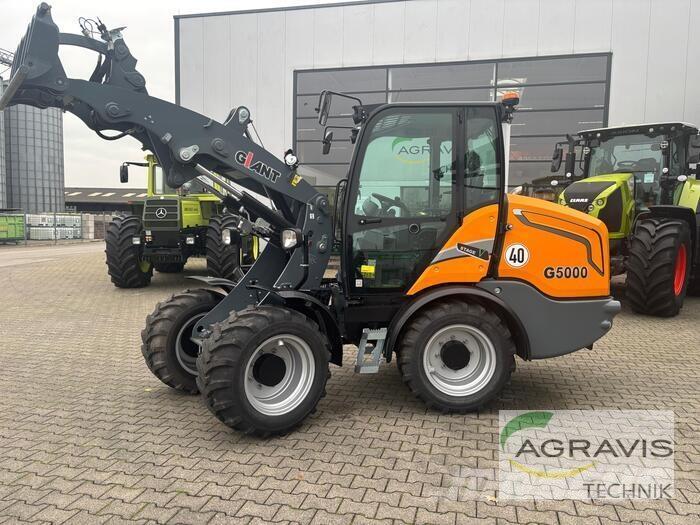 GiANT G5000 Колесни товарачи