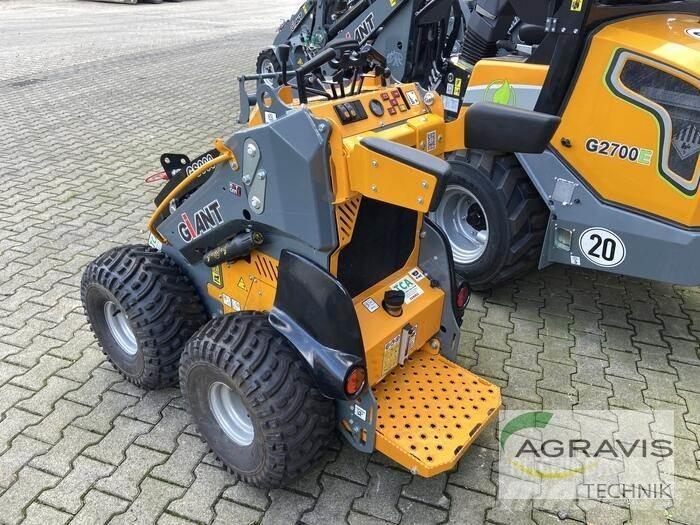 GiANT GS900 Колесни товарачи