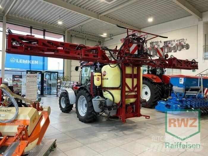Hardi MASTER PRO 1200 Прикачни пръскачки
