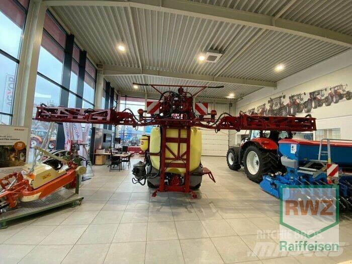 Hardi MASTER PRO 1200 Прикачни пръскачки
