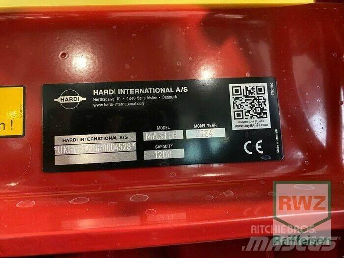 Hardi MASTER PRO 1200 Прикачни пръскачки
