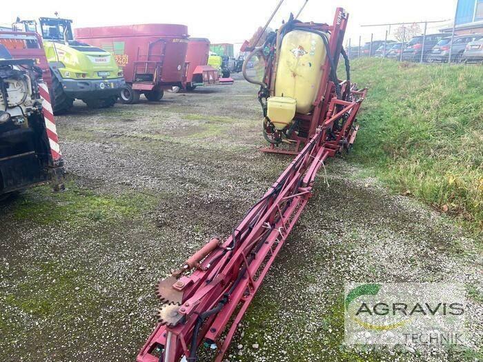Hardi MEGA 1000 LTR. Прикачни пръскачки
