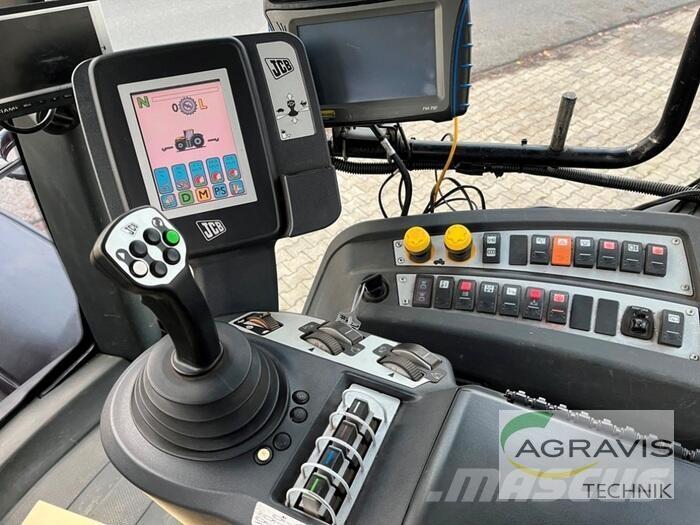 JCB 8310 Телескопични товарачи за селското стопанство