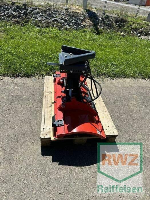 John Deere 2320 Компактни трактори