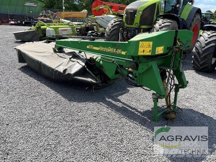 John Deere 331 Косачки