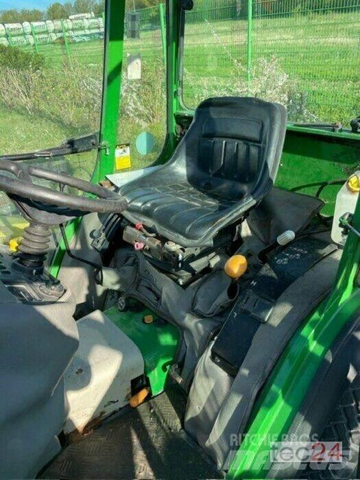 John Deere 4115 Компактни трактори