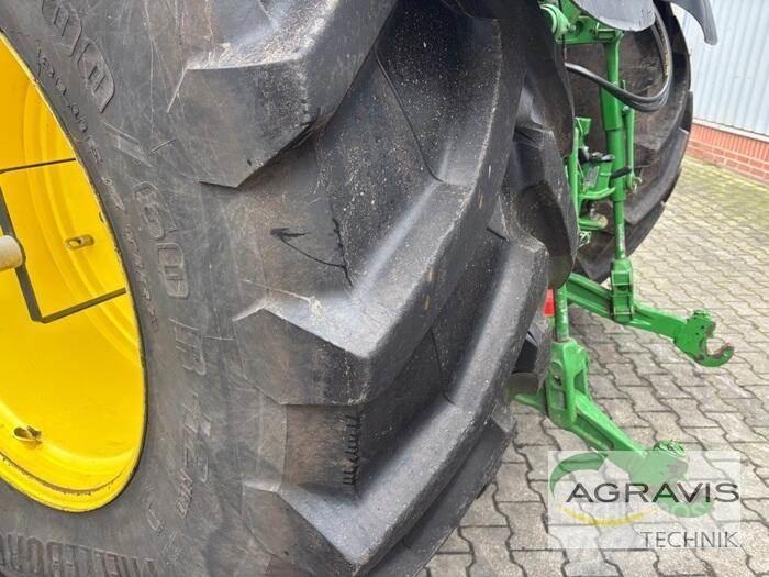 John Deere 7310 R Трактори