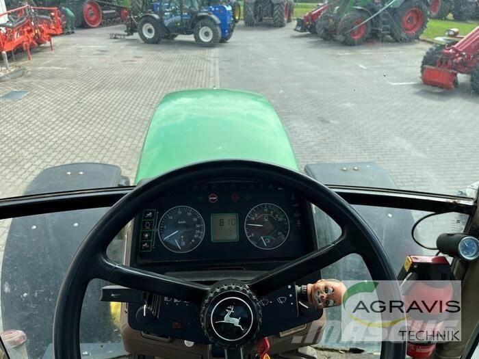 John Deere 7700 Трактори
