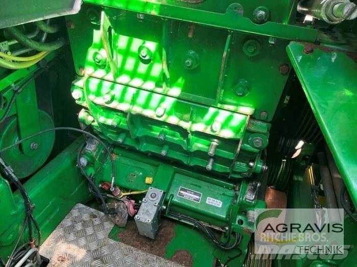 John Deere 8500I Самоходни фуражири