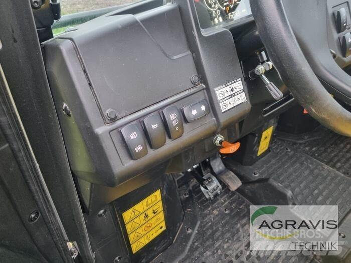 John Deere GATOR Компактни трактори