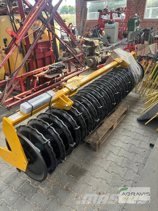Kerner CW 550/300 Валяк