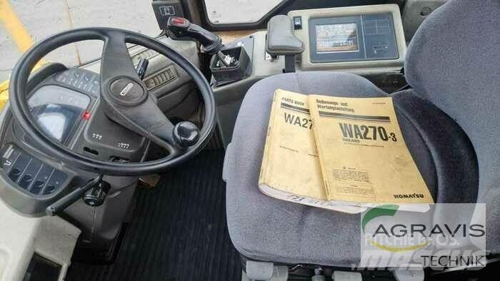 Komatsu WA 270-8 Колесни товарачи