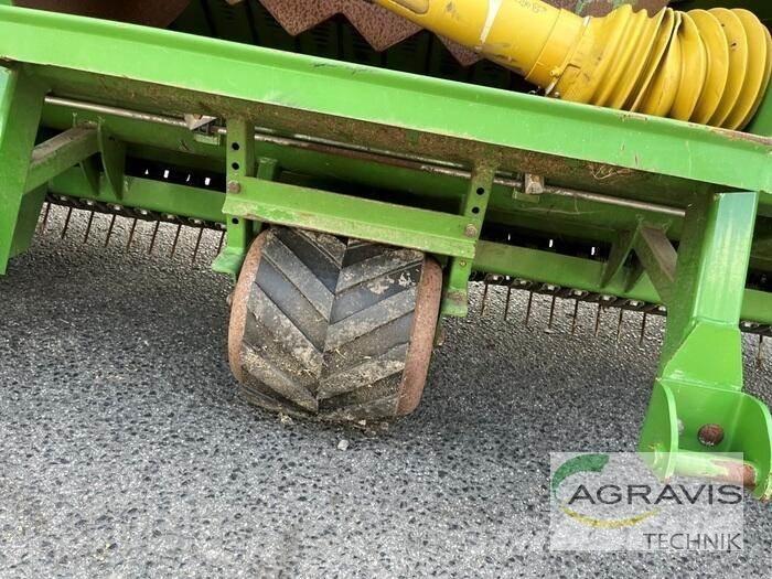 Krone EASY FLOW 3001 Аксесоари за машини за сено и фураж
