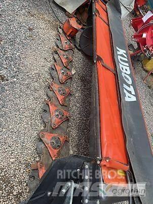 Kubota DM2028 Косачки